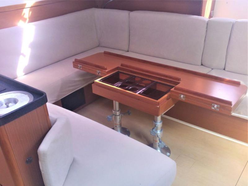 Book yachts online - sailboat - Hanse 495 - Kairos - rent