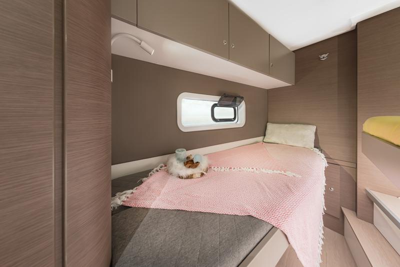 Book yachts online - catamaran - Bali Catspace SOMNIS - Somnis - rent
