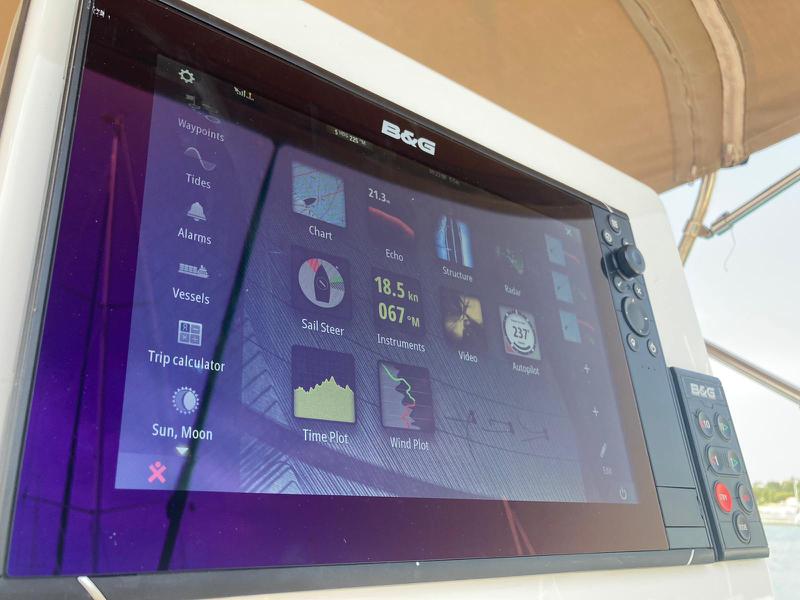 Book yachts online - sailboat - Elan 444 Impression - MARIJANA 48 - rent