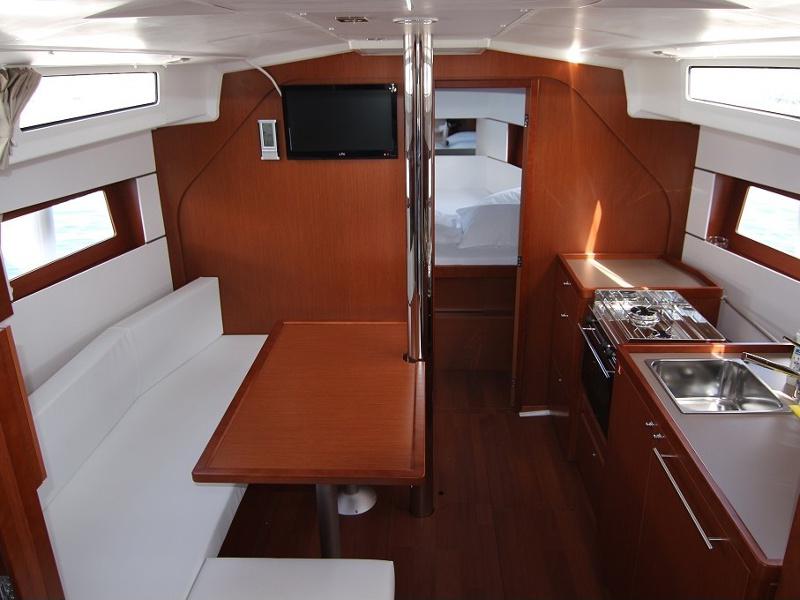 Book yachts online - sailboat - Oceanis 38.1 - Swing - rent
