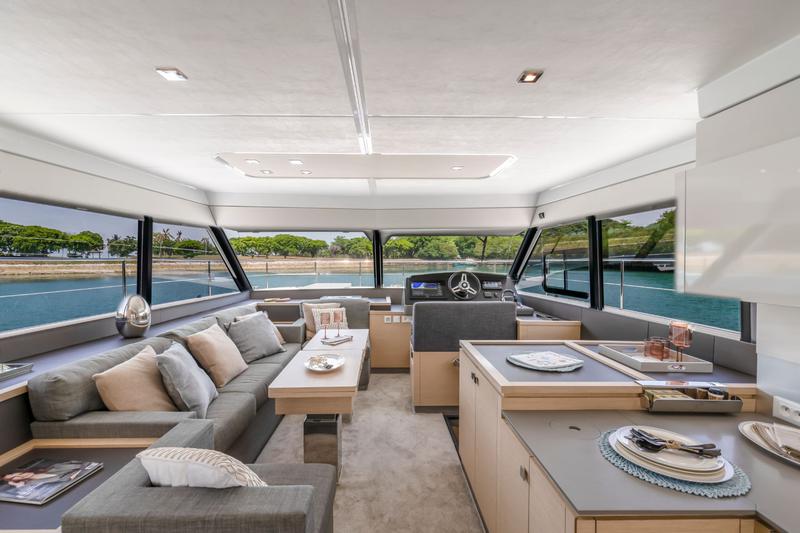 Book yachts online - powercatamaran - MY5 - MALA - rent