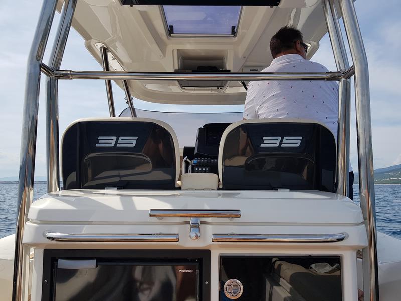 Book yachts online - motorboat - Joker Clubman 35 - JOKER BOAT CLUBMAN 35 - rent