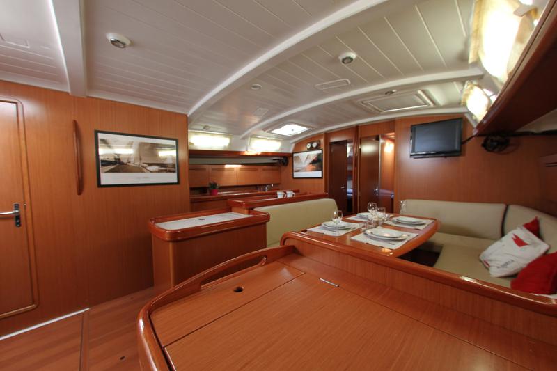 Book yachts online - sailboat - Cyclades 50.5 - Joker (A/C - Generator - Refit 2021) - rent