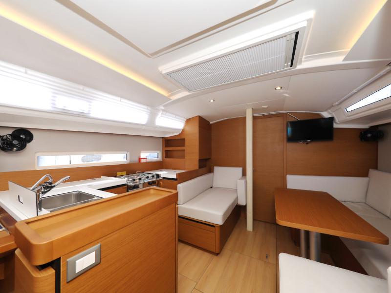 Book yachts online - sailboat - Sun Odyssey 410 - Vague - rent