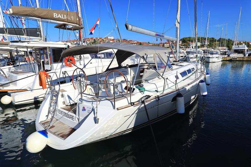 Book yachts online - sailboat - Sun Odyssey 44 i - Sveamare - rent