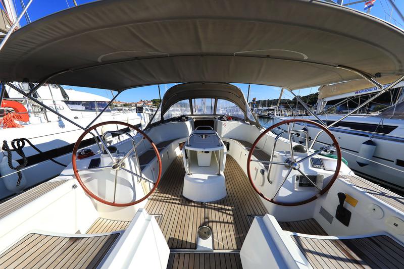 Book yachts online - sailboat - Sun Odyssey 44 i - Sveamare - rent