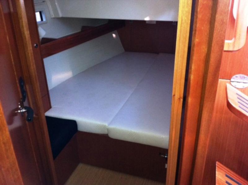 Book yachts online - sailboat - Bavaria Cruiser 45 - PASO DOBLE I - rent