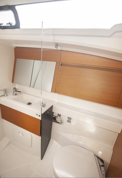 Book yachts online - sailboat - Sun Odyssey 410 - Sea Breeze - rent