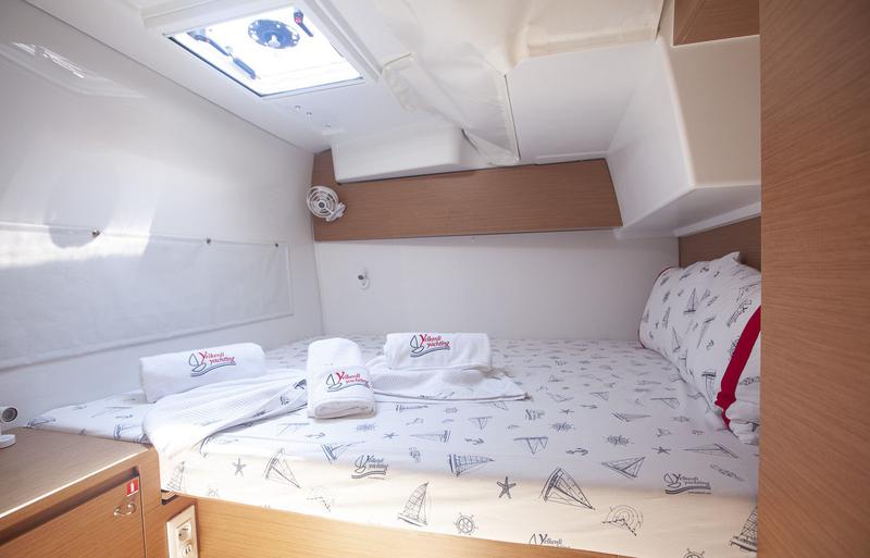 Book yachts online - catamaran - Excess 11 - Whispering Breeze - rent