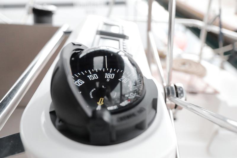 Book yachts online - sailboat - Bavaria 45 Cruiser - Samara - rent