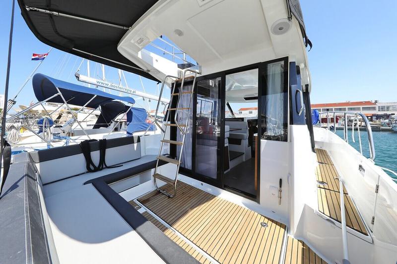 Book yachts online - motorboat - Merry Fisher 1095 FLY - Tana - rent