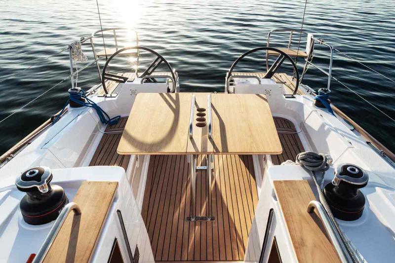 Book yachts online - sailboat - Elan Impression 40.1 - Sv. Nikola - rent
