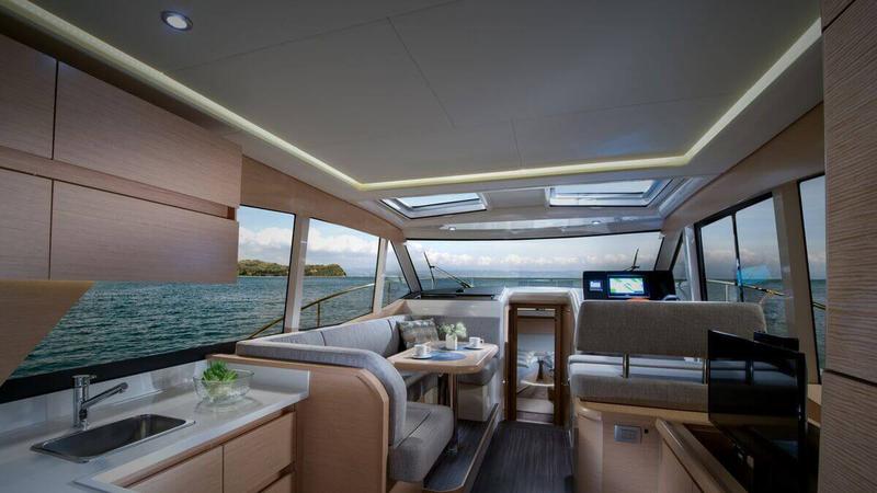 Book yachts online - motorboat - Greenline 39 - Blandona - rent