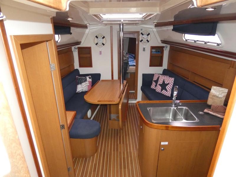 Book yachts online - sailboat - Hanse 355 - Bel Vento - rent