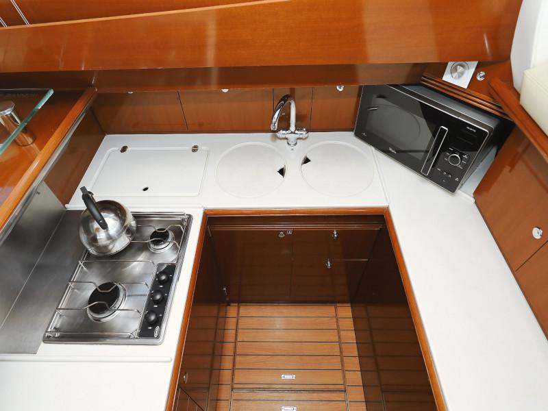 Book yachts online - motorboat - Prestige 46 Fly - ANIMA MARIS - rent