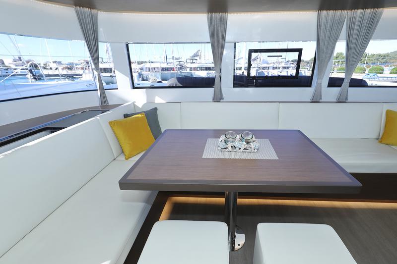 Book yachts online - catamaran - Lagoon 50 - CELESTE DEL MAR - rent
