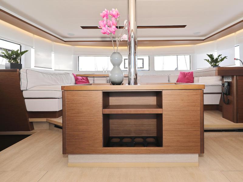 Book yachts online - catamaran - Lagoon 50 - 50 CENT - rent