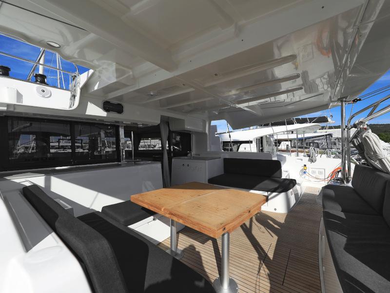 Book yachts online - catamaran - Lagoon 46 - DEEPSEA - rent