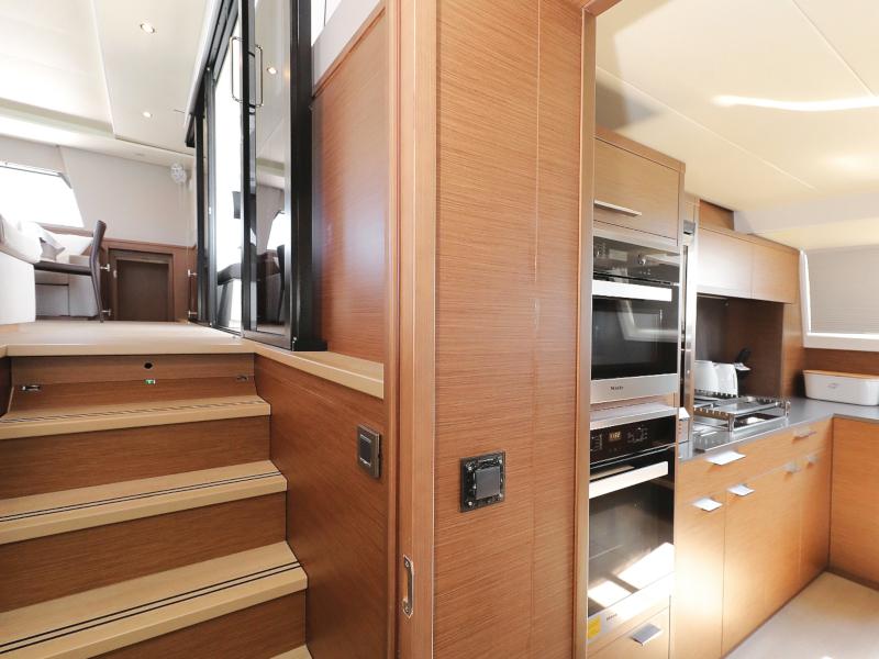 Book yachts online - catamaran - Lagoon 620 - MASTERDREAM  - rent