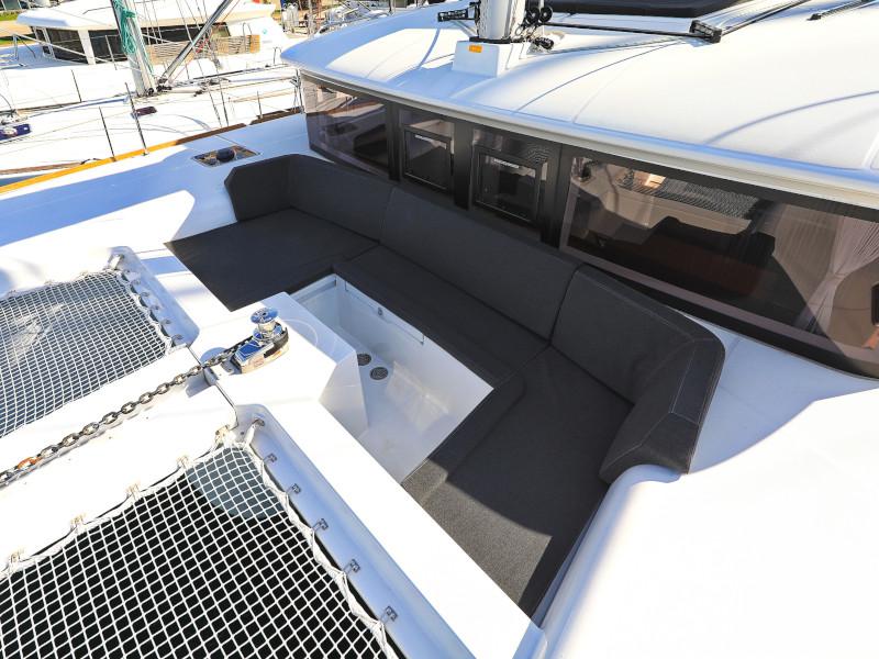 Book yachts online - catamaran - Lagoon 450 F - OLIVER - rent