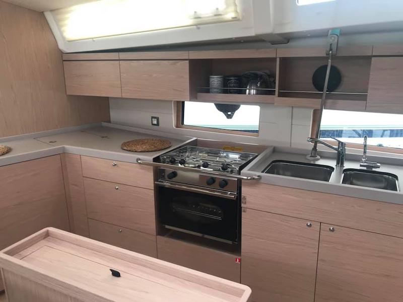 Book yachts online - sailboat - Oceanis 46.1 - Ellaida Built 2019 - rent