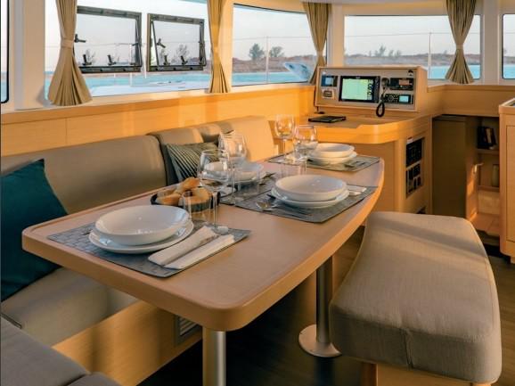 Book yachts online - catamaran - Lagoon 42 - Sail Arcturus - rent