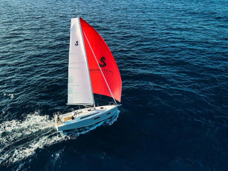 Book yachts online - sailboat - Oceanis 34.1 - Sail Lynx - rent