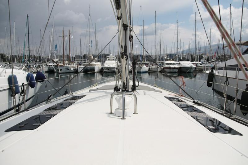Book yachts online - sailboat - Bavaria 55 Cruiser - Iris III - rent