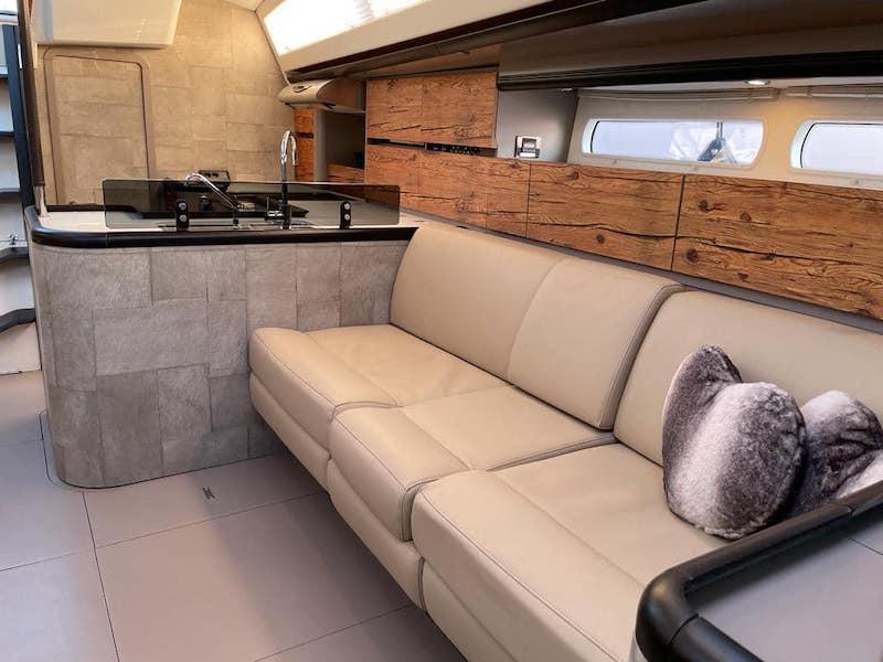 Book yachts online - sailboat - Jeanneau 57 - CHAMPAGNE - rent