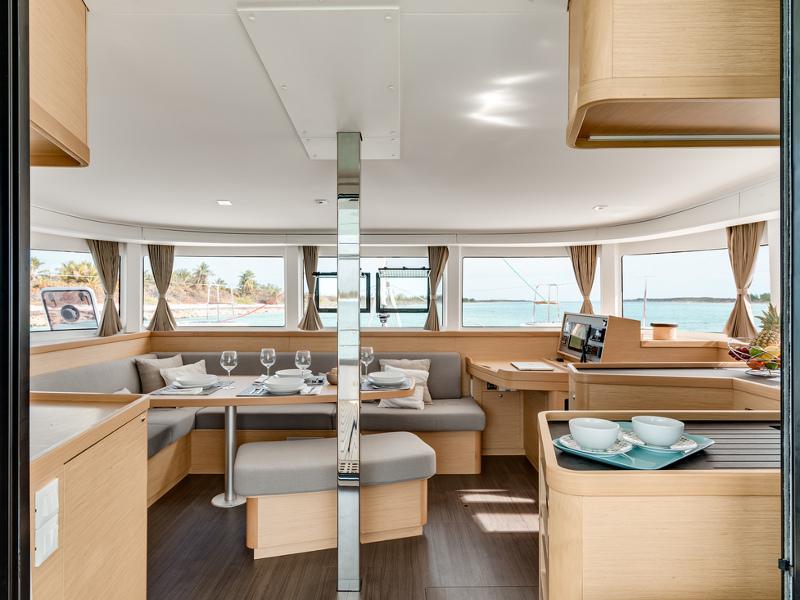Book yachts online - catamaran - Lagoon 42 - CL- 42L-18-CA - rent