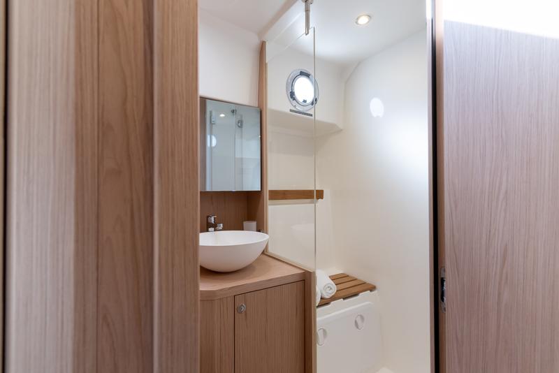 Book yachts online - motorboat - Swift Trawler 48 - TABITA - rent