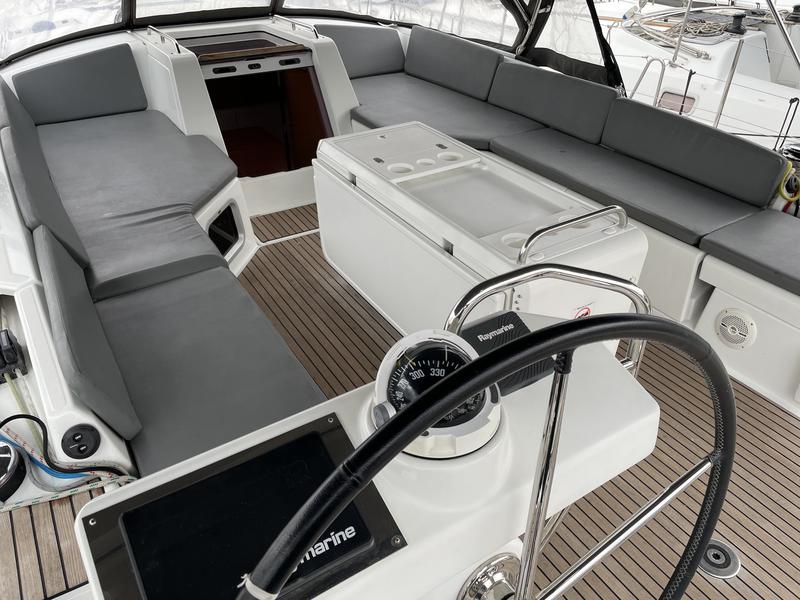 Book yachts online - sailboat - Jeanneau 54 - Kymo - rent
