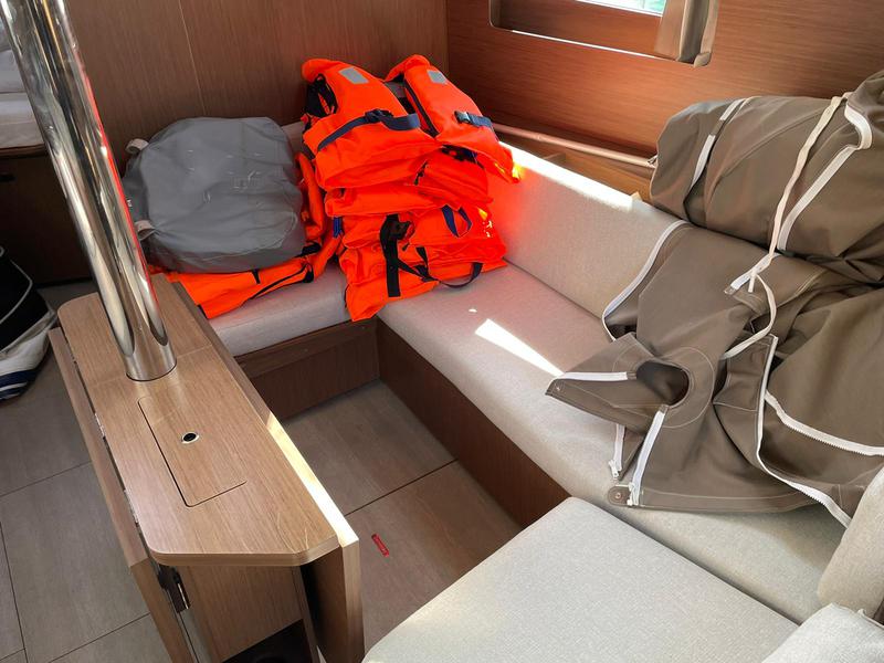 Book yachts online - sailboat - Oceanis 41.1 - RITA - rent