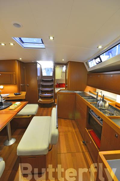 Book yachts online - sailboat - Oceanis 45 - Butterfly - rent