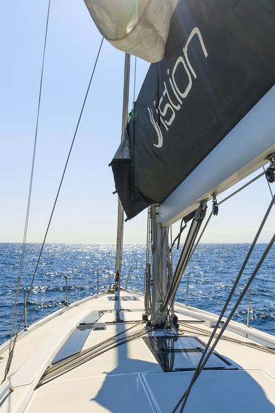 Book yachts online - sailboat - Oceanis 51.1 (4+1 cab) A/C &amp; GEN - MAMAKITA - rent
