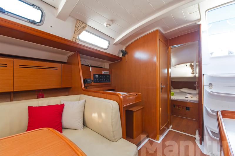 Book yachts online - sailboat - Cyclades 50.5 - Manitu - rent