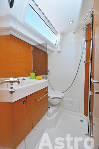 Book yachts online - sailboat - Sun Odyssey 509 - Astro - rent
