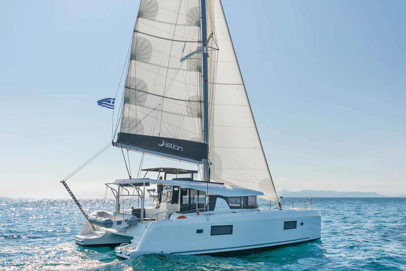 Book yachts online - catamaran - Lagoon 42 A/C &amp; GEN. - KARTERIA - rent