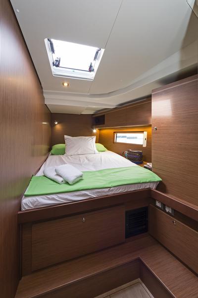 Book yachts online - sailboat - Oceanis 51.1 (5+1 cab) A/C &amp; GEN - YRIA - rent
