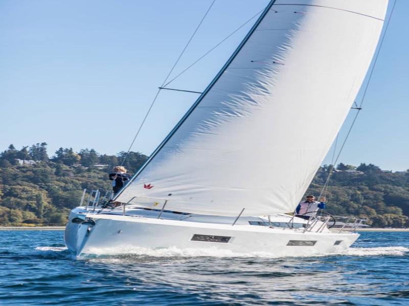 Book yachts online - sailboat - Sun Odyssey 440 - MIKE CHARLIE - rent