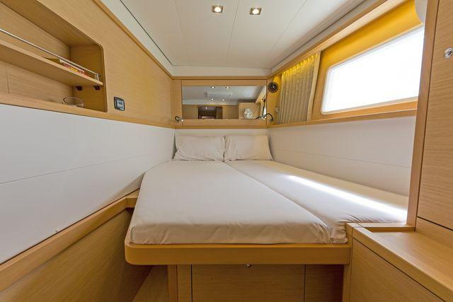 Book yachts online - catamaran - Lagoon 450 Fly A/C &amp; GEN. - Buena Suerte - rent