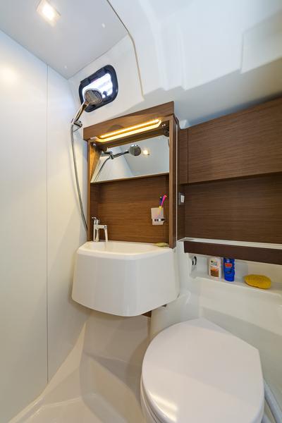 Book yachts online - sailboat - Oceanis 51.1 (5+1 cab) A/C &amp; GEN - CUBA LIBRE - rent
