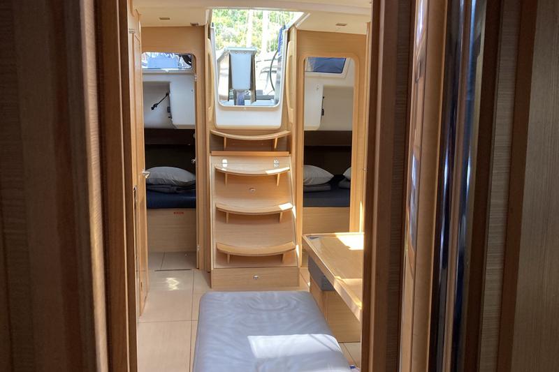 Book yachts online - sailboat - Dufour 460 Grand Large 5Cab - Abraxan - rent