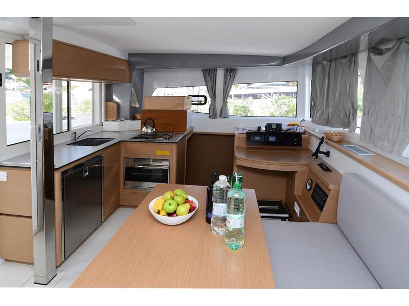 Book yachts online - catamaran - Excess 12 - Silver Kiss - rent