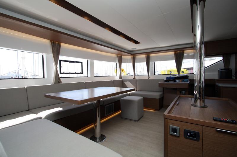 Book yachts online - catamaran - Lagoon 50 - Princess Claire - rent