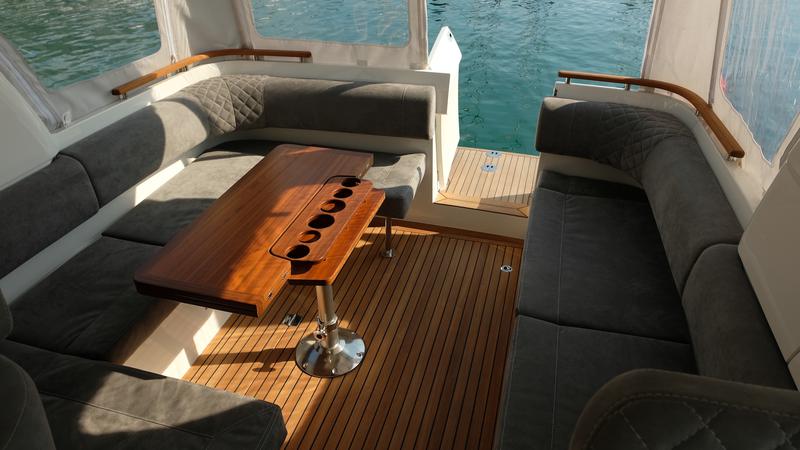 Book yachts online - motorboat - Marex 310 Sun Cruiser - Orion - rent