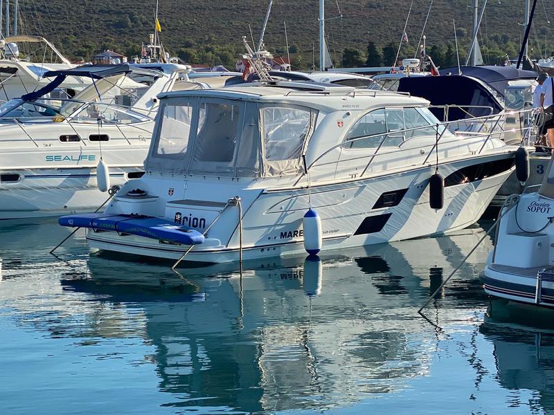 Book yachts online - motorboat - Marex 310 Sun Cruiser - Orion - rent