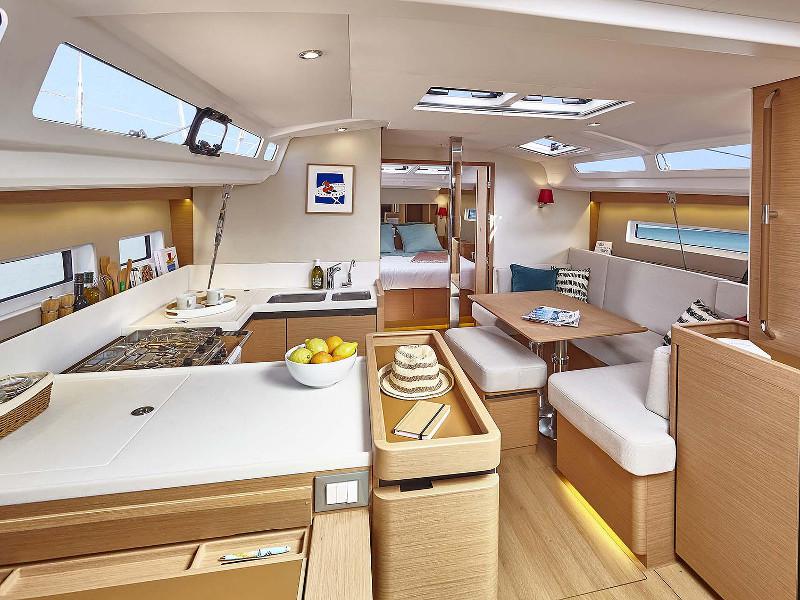 Book yachts online - sailboat - Sun Odyssey 440 - Astro - rent