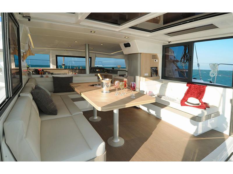 Book yachts online - catamaran - Bali 4.1 - Sinope - rent
