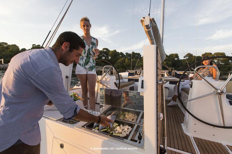 Book yachts online - sailboat - Dufour 460 Grand Large - Amigo - rent